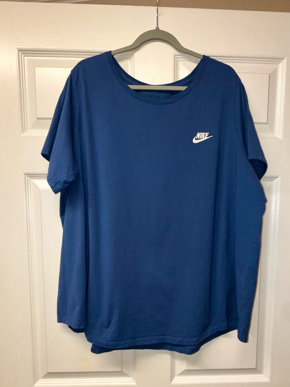 Women’s Plus Size Nike The Nike Tee- Blue White Logo 100% Cotton | Size: 3X